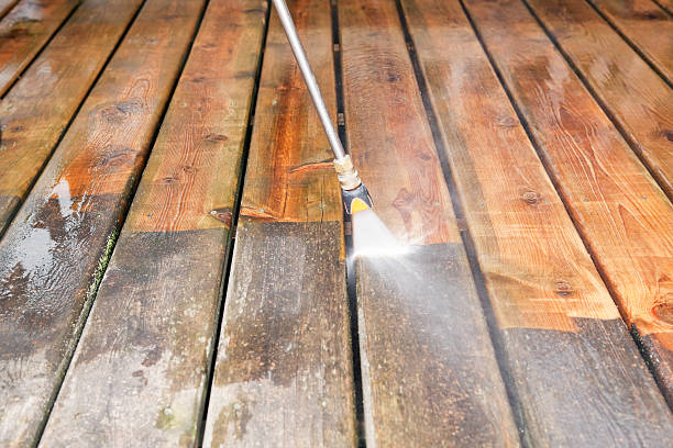 Fence Pressure Washing in Gladstone, OR